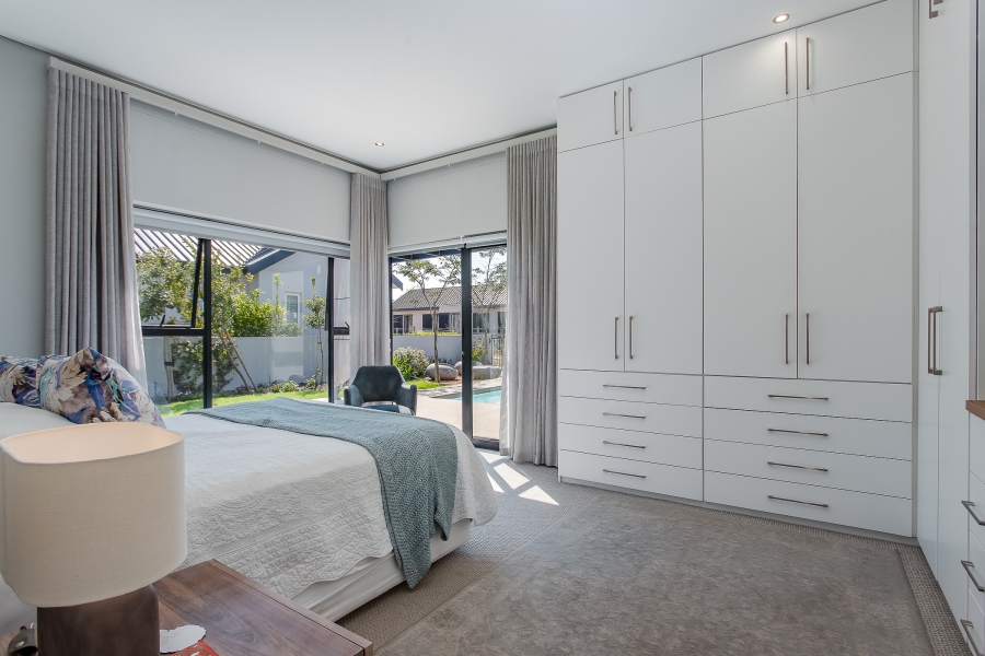 4 Bedroom Property for Sale in Val De Vie Estate Western Cape